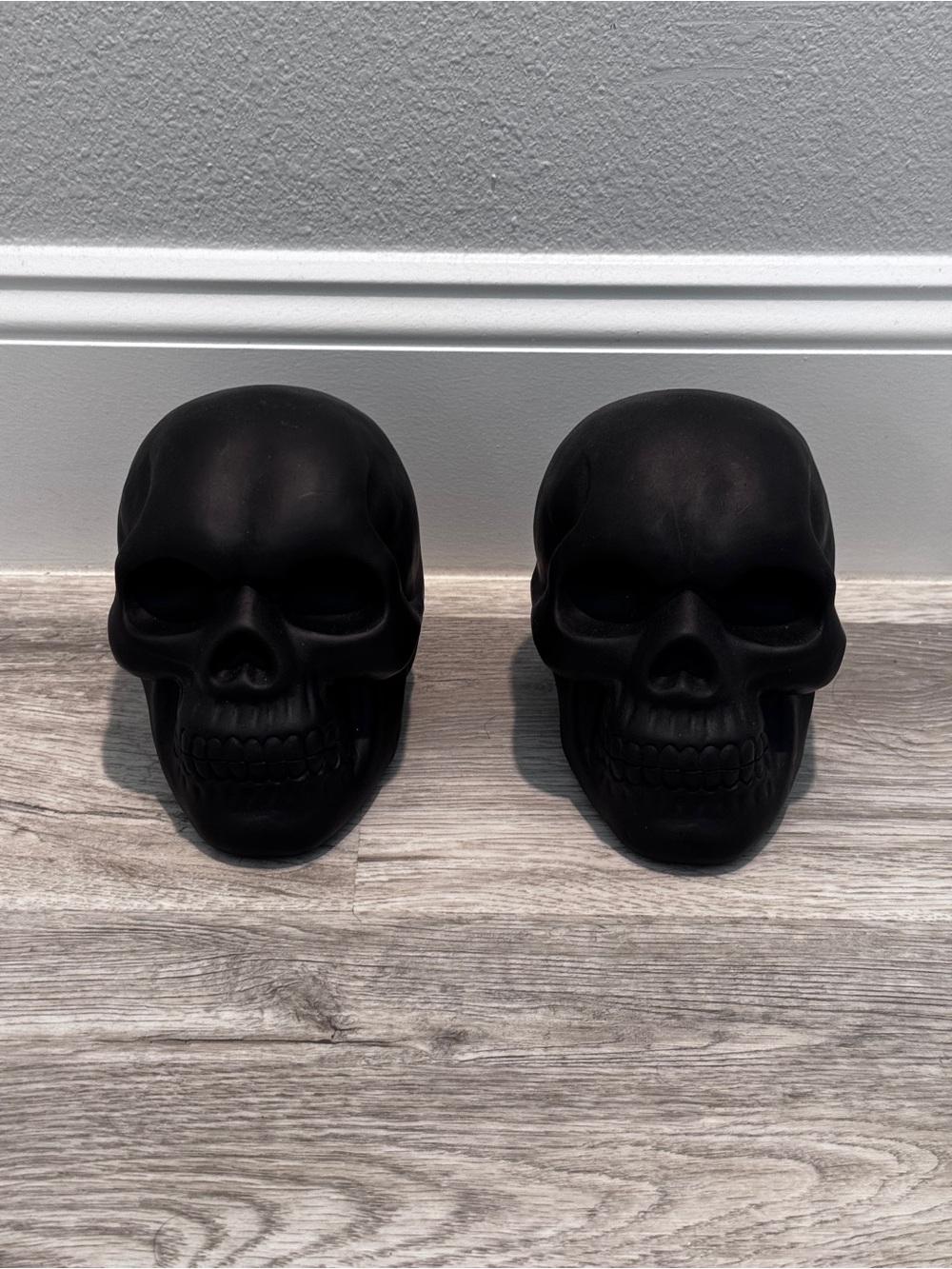 Matte Black Skull Accent Pair - Home Accents Decor